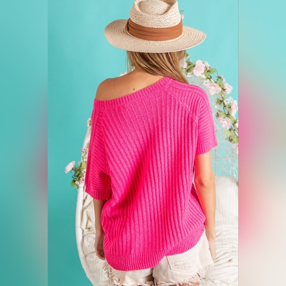 BiBi Texture Round Neck Short Sleeve Knit Top - Picture 2 of 4